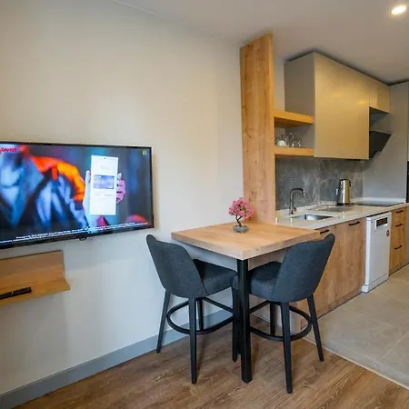 Hotel Letstay Marine Homes 4*
