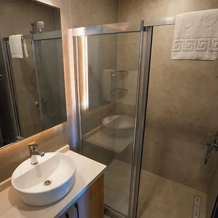 Letstay Marine Homes فندق 4*
