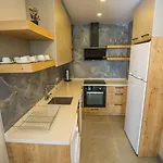 فندق Letstay Marine Homes 4*