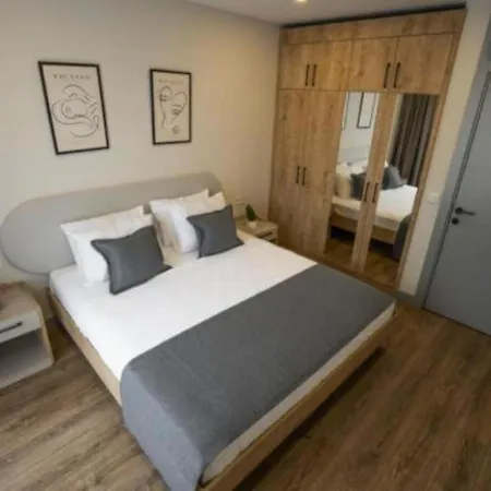 Letstay Marine Homes